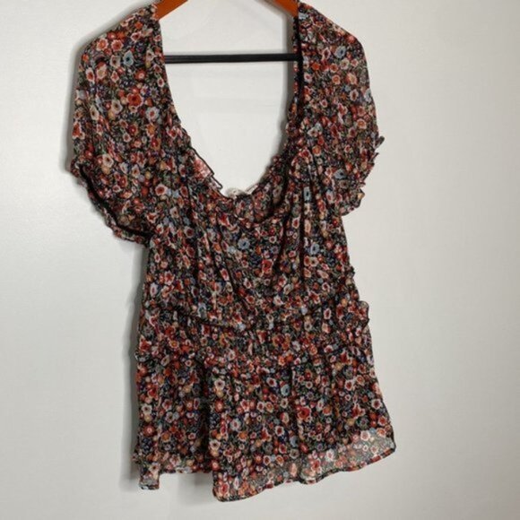 Mi Ami Women Tyler Floral Sheer Smocked Blouse Pluz Size 2X - Picture 5 of 14